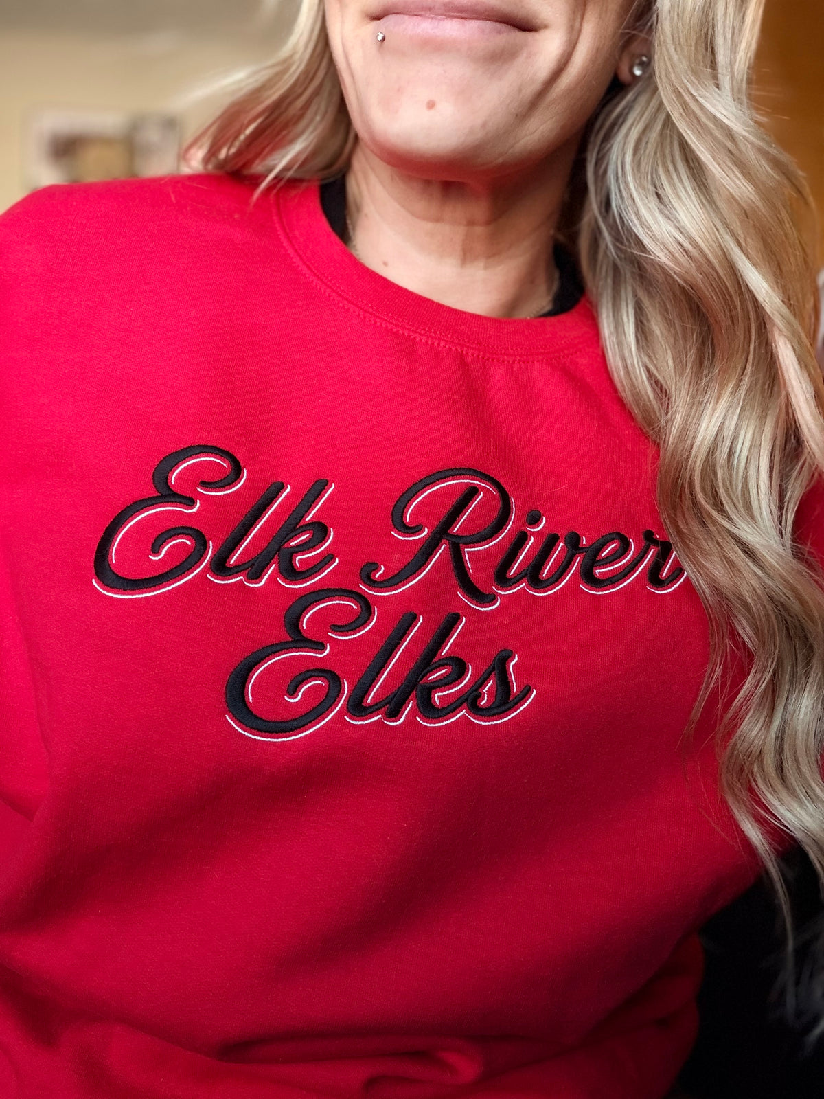 Elk River Embroidered Sweatshirt